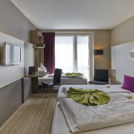 Demas Hotel