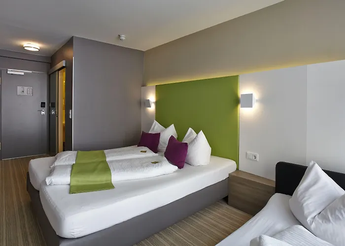 Demas Hotel 3*