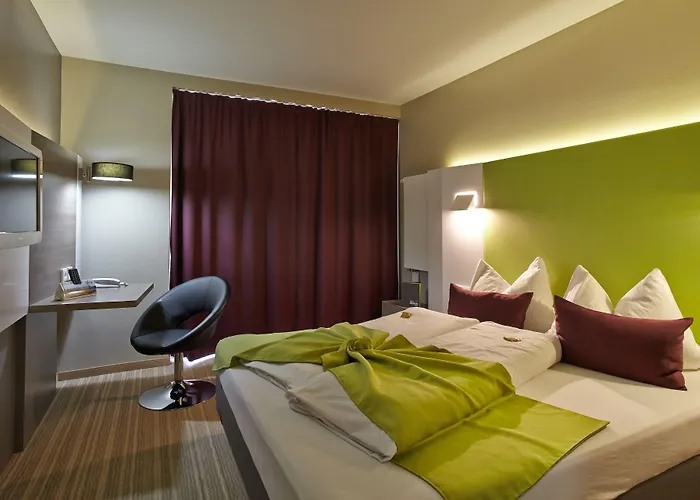 Demas Hotel