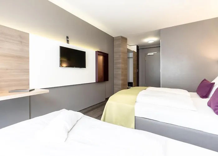 Demas Otel Münih
