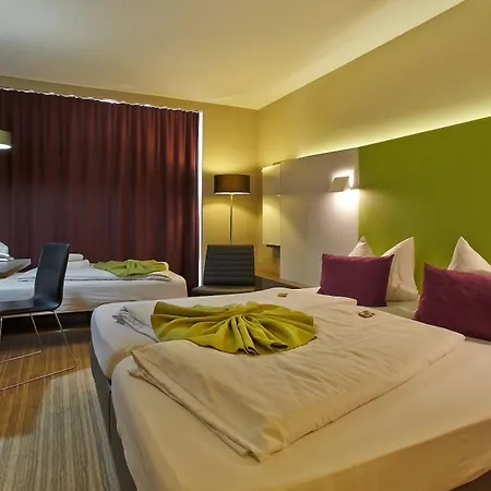Demas Munich