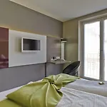 Demas Hotel 3*